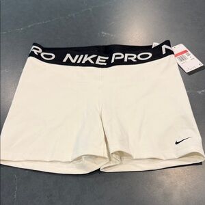 NWT - Nike Pro Biker Shorts